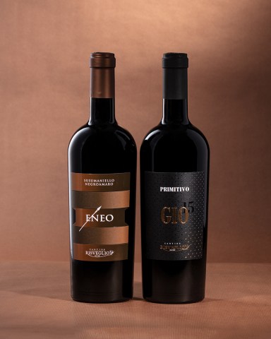 2 wines _Dark_3